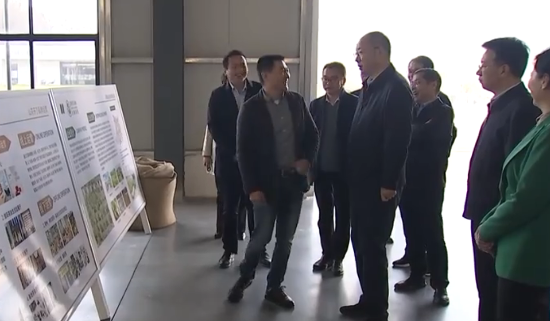 蔡松濤到羅山縣調(diào)研時強調(diào)深入實施創(chuàng)新驅(qū)動發(fā)展戰(zhàn)略加快推進新型工業(yè)化和農(nóng)業(yè)現(xiàn)代化